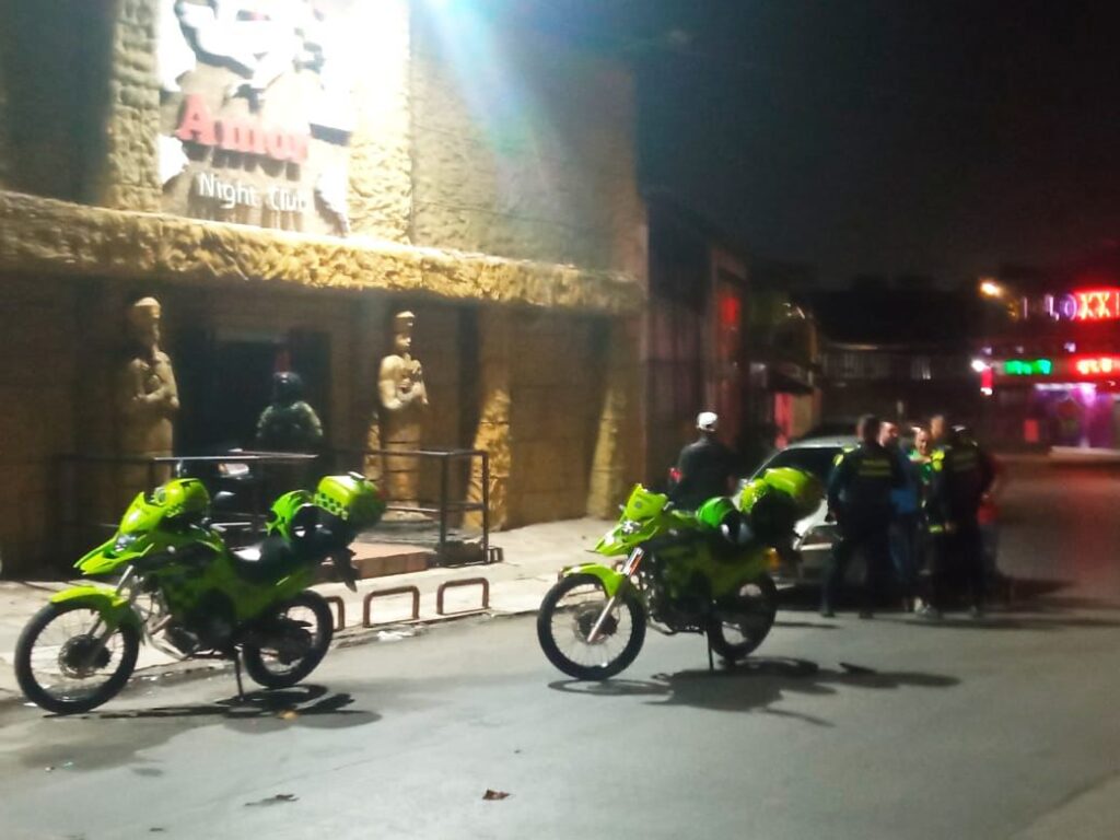 Allanamiento en bar de Barranquilla por hurto de energía.