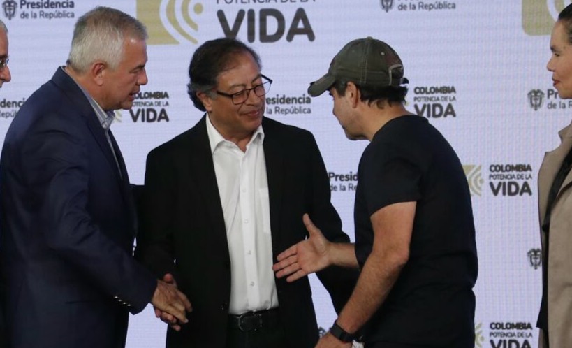 Las bandas tienen poder político y electoral en Barranquilla Petro