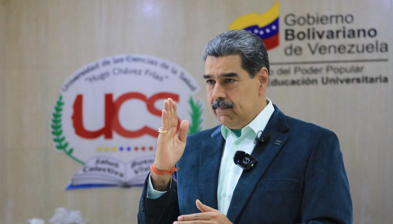 Maduro llama a militares colombianos