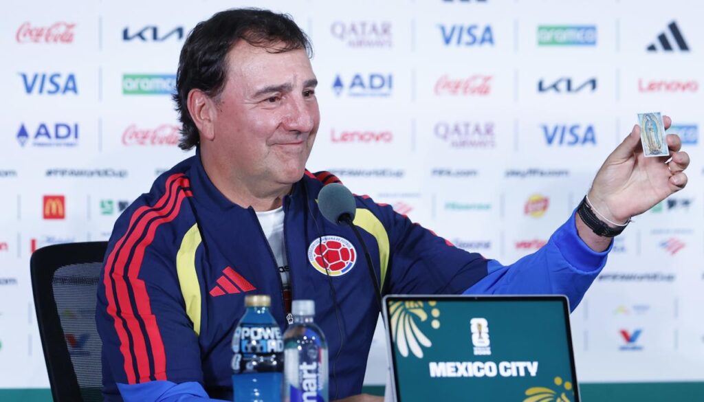 Néstor Lorenzo previo al debut de Colombia.